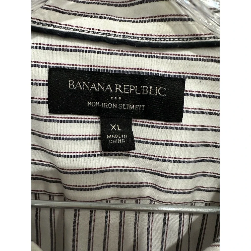 Banana Republic wardrobe business